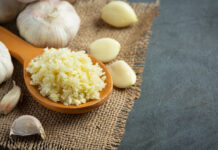 Saça faydalı olan sarımsak mı? Saça faydalı olan sarımsak mı?