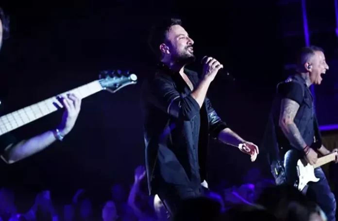 Tarkan Monte Carlo Sporting Festivali'nin kapanış konserini verdi.